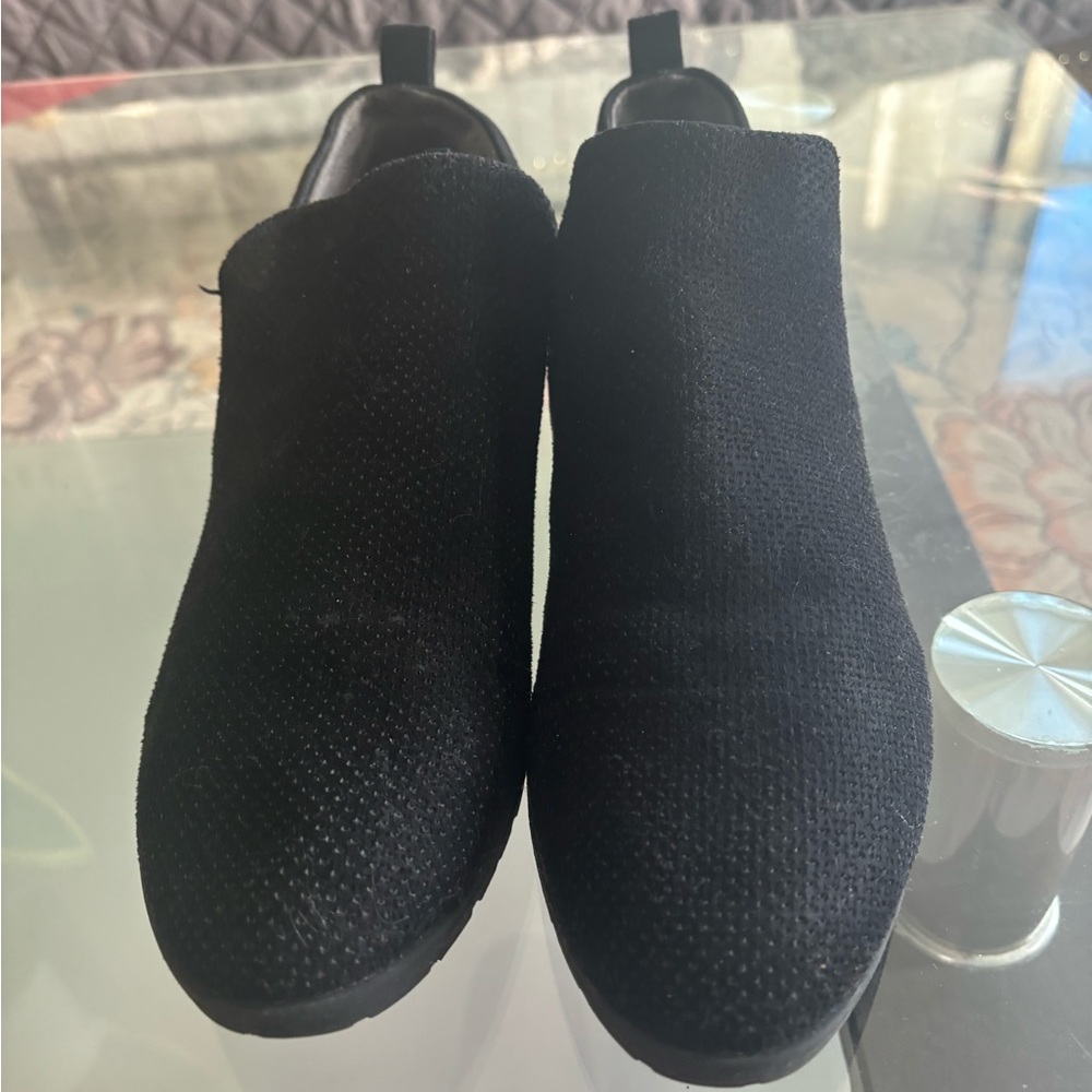 Dr Scholls black suede pointed toe work casual Ankle shooties